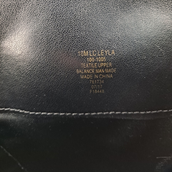 Liz Claiborne knee high block heel boots - Picture 14 of 14